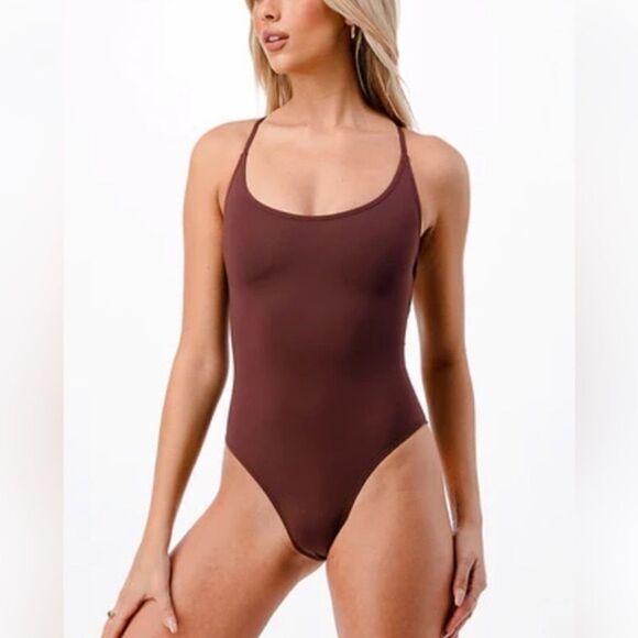 Strappy Back One Piece Swimsuit - Picture 3 of 8